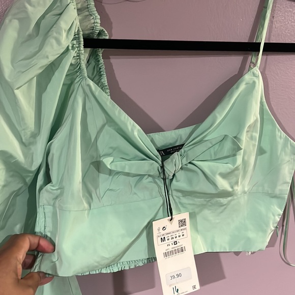 Brand new Zara top - Picture 3 of 3